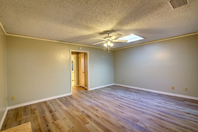 225 Sovereign Court, Rockwall, TX 75032