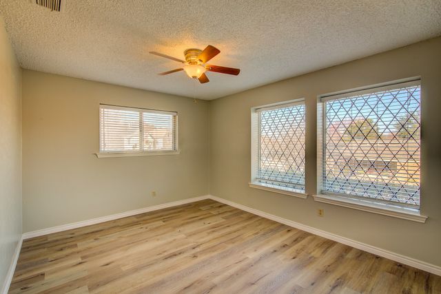 225 Sovereign Court, Rockwall, TX 75032