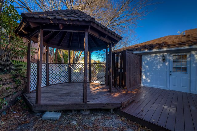 225 Sovereign Court, Rockwall, TX 75032