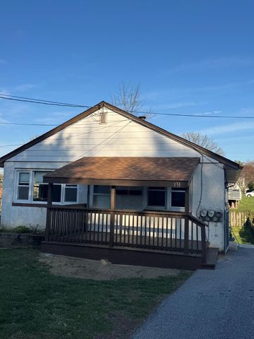 131 1ST AVE, Broomall, PA 19008