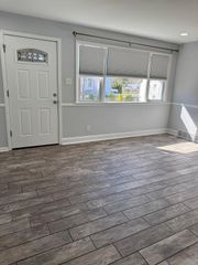 131 1ST AVE, Broomall, PA 19008