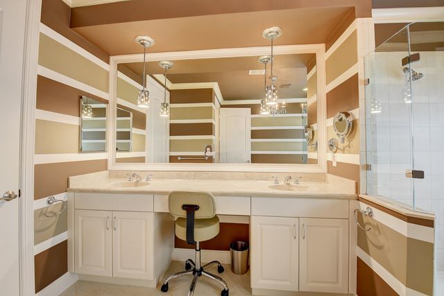 5645 NE Trieste Way, Boca Raton, FL 33487
