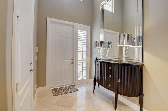 5645 NE Trieste Way, Boca Raton, FL 33487