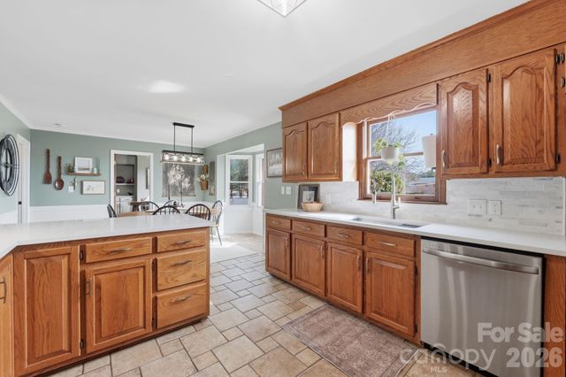 310 Palmer Circle, Rockwell, NC 28138