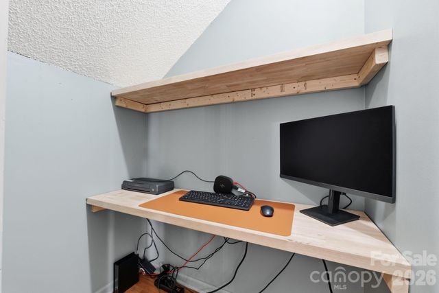 310 Palmer Circle, Rockwell, NC 28138