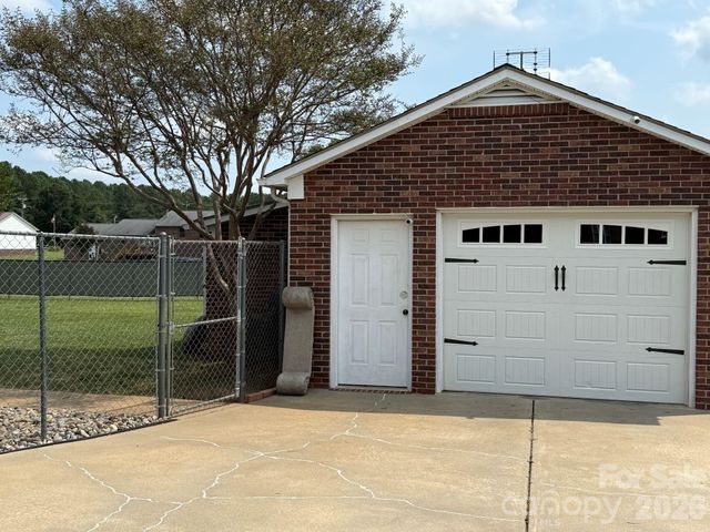 310 Palmer Circle, Rockwell, NC 28138