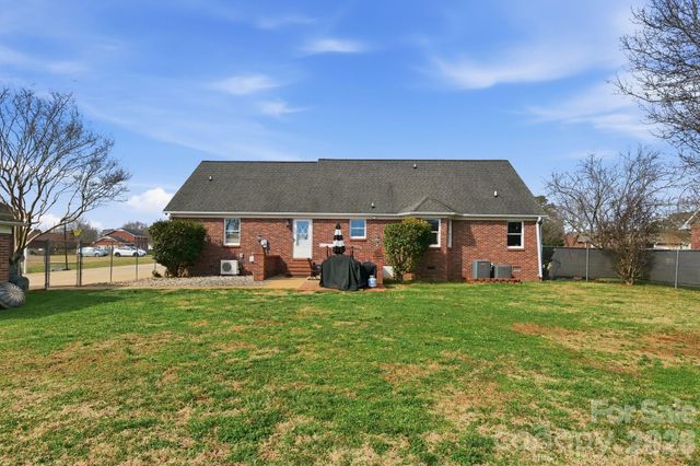 310 Palmer Circle, Rockwell, NC 28138