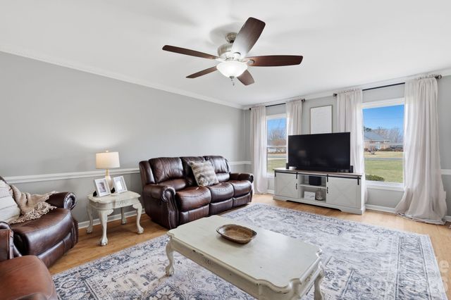 310 Palmer Circle, Rockwell, NC 28138