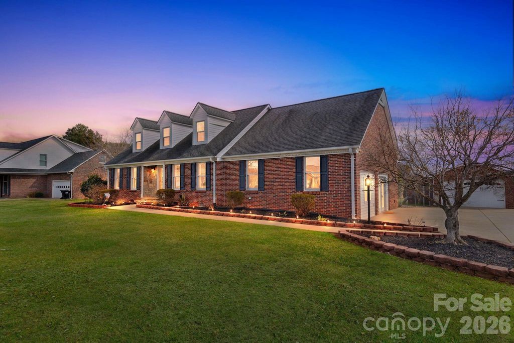 310 Palmer Circle, Rockwell, NC 28138