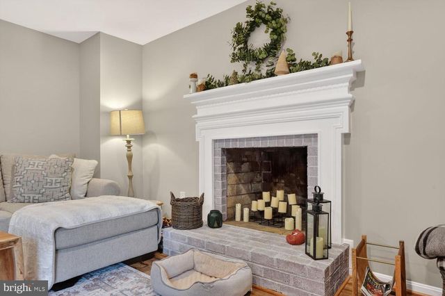 4830 TREASURE CT, Fairfax, VA 22032