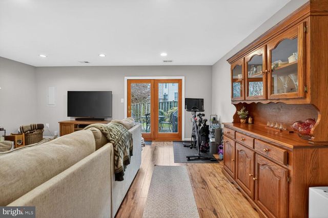 4830 TREASURE CT, Fairfax, VA 22032