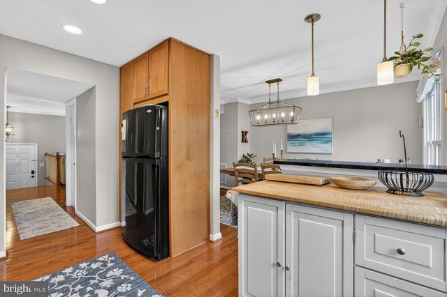 4830 TREASURE CT, Fairfax, VA 22032