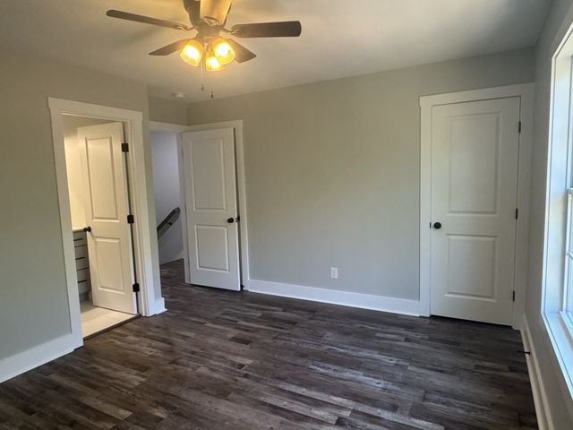 954 Greenwood Ave, Clarksville, TN 37040