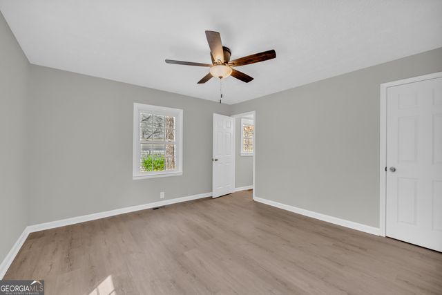 348 Knottywood Drive, Lavonia, GA 30553