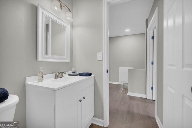 348 Knottywood Drive, Lavonia, GA 30553