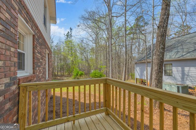 348 Knottywood Drive, Lavonia, GA 30553