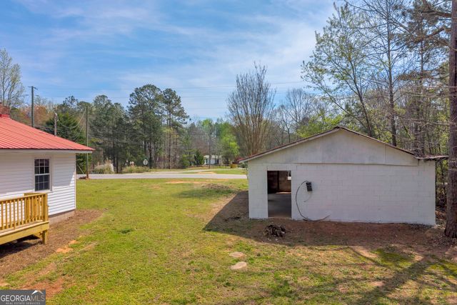 348 Knottywood Drive, Lavonia, GA 30553