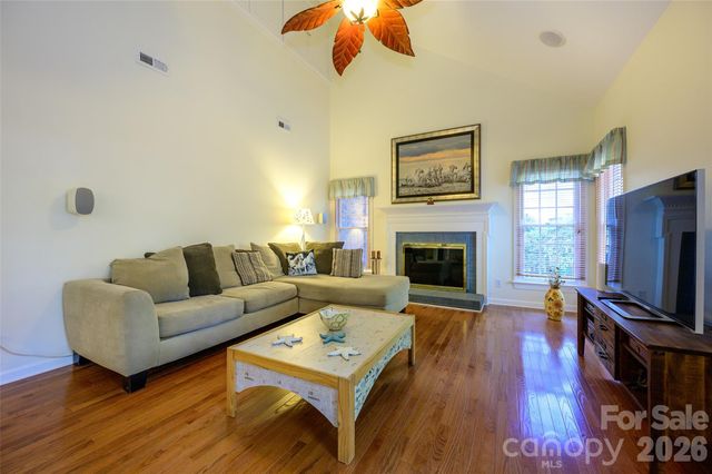 6709 Fairhope Court, Charlotte, NC 28277