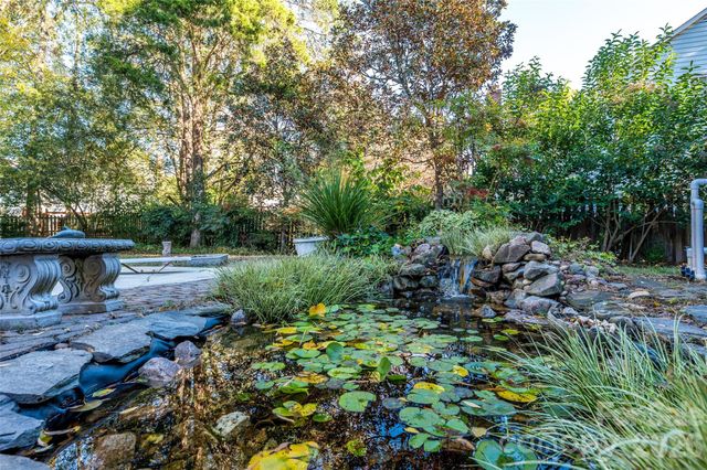 6709 Fairhope Court, Charlotte, NC 28277