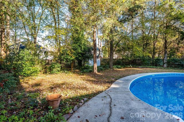 6709 Fairhope Court, Charlotte, NC 28277