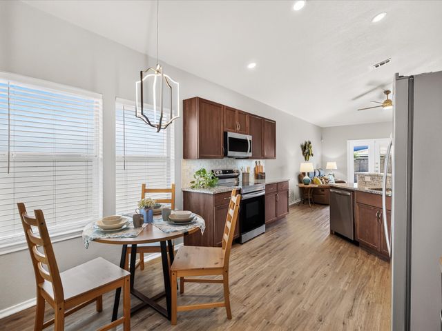 1710 Twin Hills Way, Princeton, TX 75407