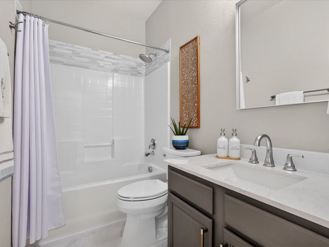 1710 Twin Hills Way, Princeton, TX 75407