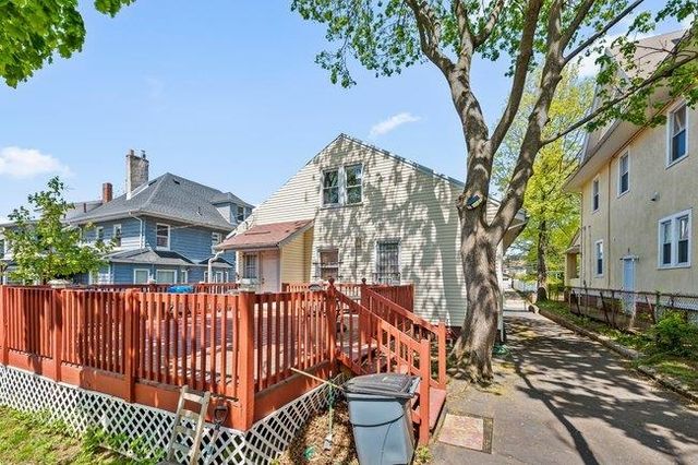 42-44 SCHEERER AVE, Newark, NJ 07112