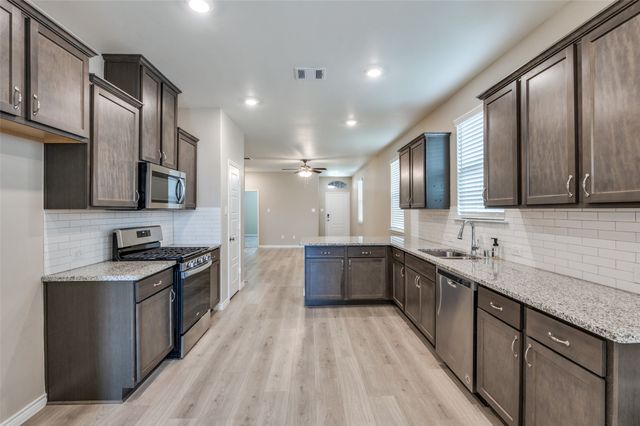 1529 Bennington Lane, Celina, TX 75009