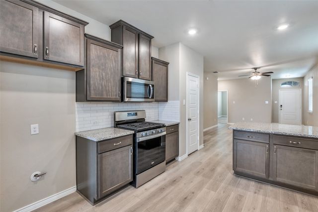 1529 Bennington Lane, Celina, TX 75009