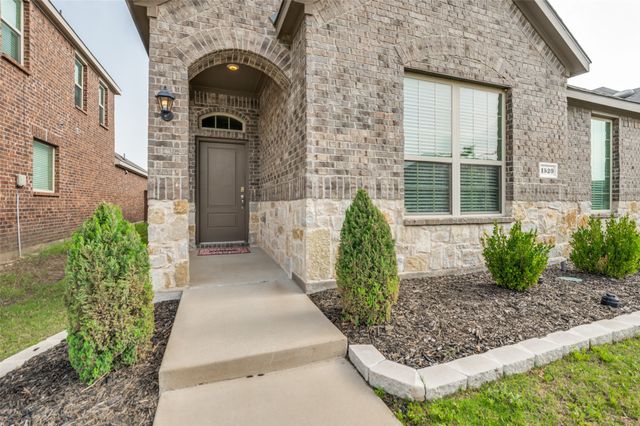 1529 Bennington Lane, Celina, TX 75009