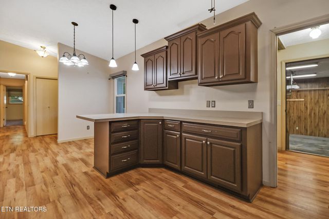 140 Shelley Lane, Crossville, TN 38558
