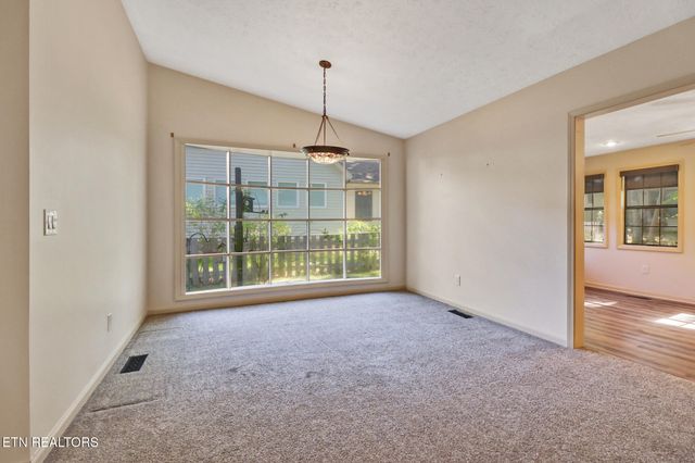 140 Shelley Lane, Crossville, TN 38558