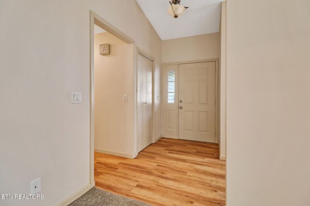 140 Shelley Lane, Crossville, TN 38558