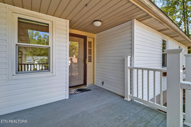140 Shelley Lane, Crossville, TN 38558