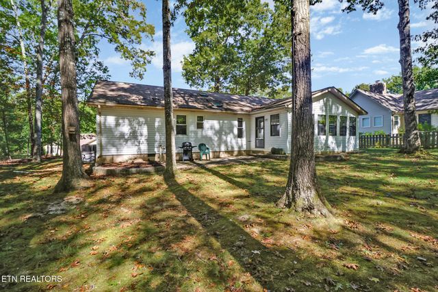 140 Shelley Lane, Crossville, TN 38558