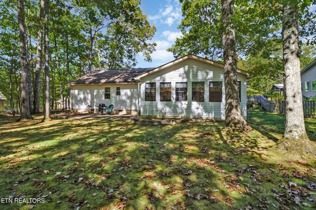 140 Shelley Lane, Crossville, TN 38558