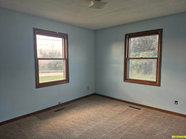 70754 624 Avenue, Pawnee City, NE 68420