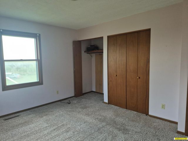 70754 624 Avenue, Pawnee City, NE 68420