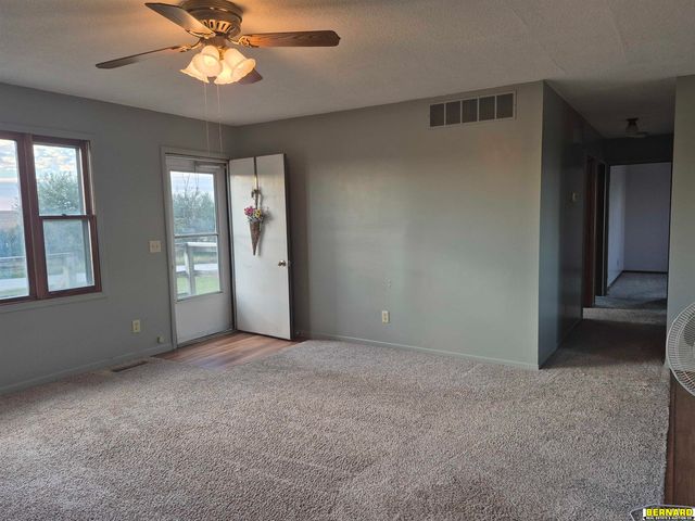 70754 624 Avenue, Pawnee City, NE 68420