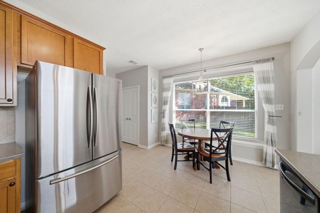 9207 Hidden Court, Magnolia, TX 77354