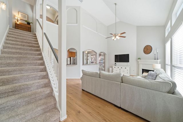 9207 Hidden Court, Magnolia, TX 77354