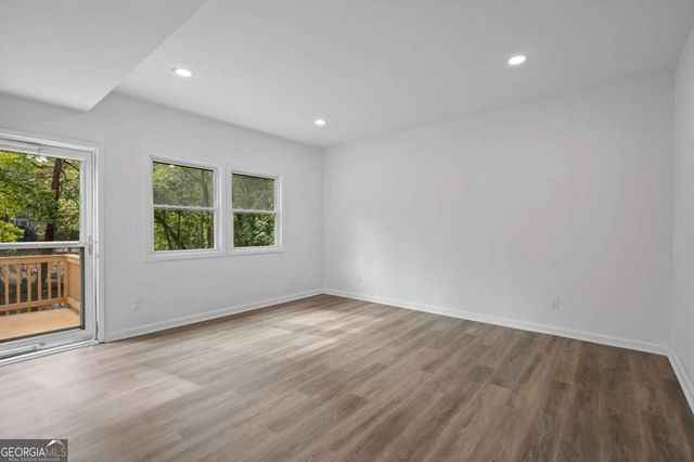 2696 Long Lake Terrace NE, Roswell, GA 30075