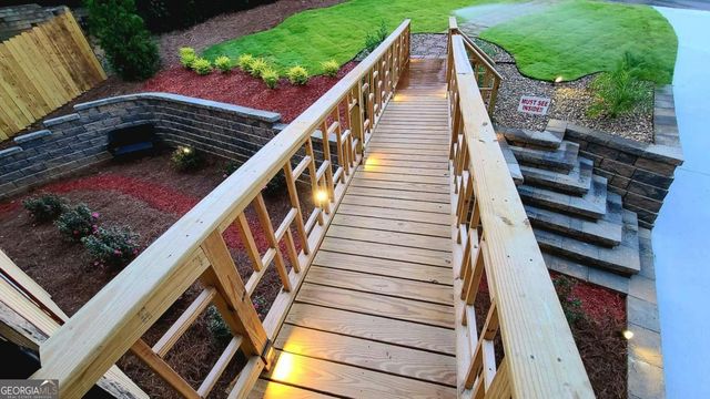 2696 Long Lake Terrace NE, Roswell, GA 30075