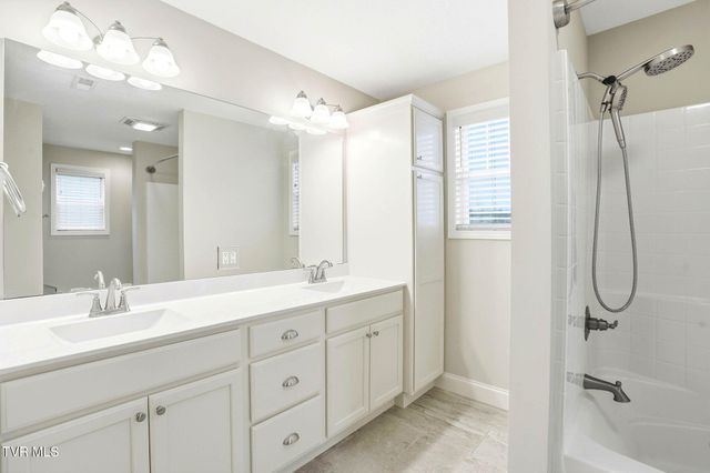 1265 Lemongrass Drive, Jonesborough, TN 37659