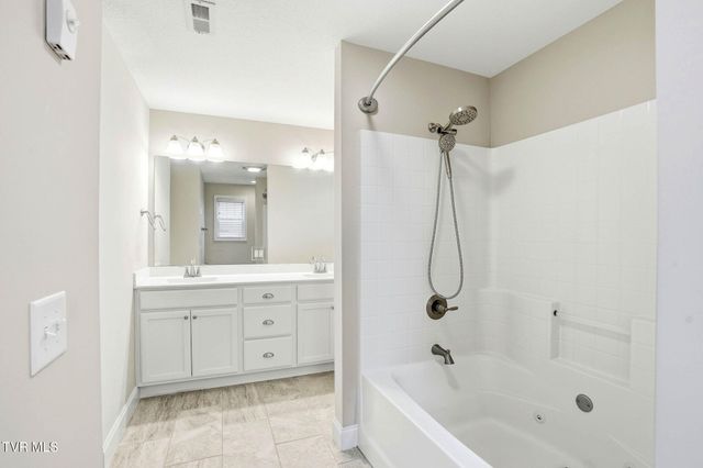 1265 Lemongrass Drive, Jonesborough, TN 37659