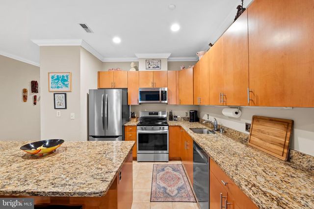 2007 CLIPPER PARK RD #114, Baltimore, MD 21211