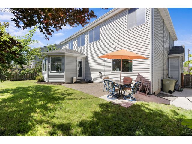 5758 Nw CRADY Ln, Portland, OR 97229