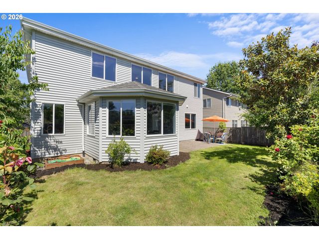 5758 Nw CRADY Ln, Portland, OR 97229