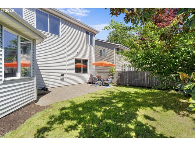 5758 Nw CRADY Ln, Portland, OR 97229