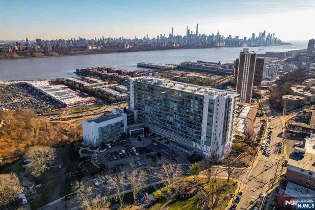320 Adolphus Avenue 803, Cliffside Park, NJ 07010